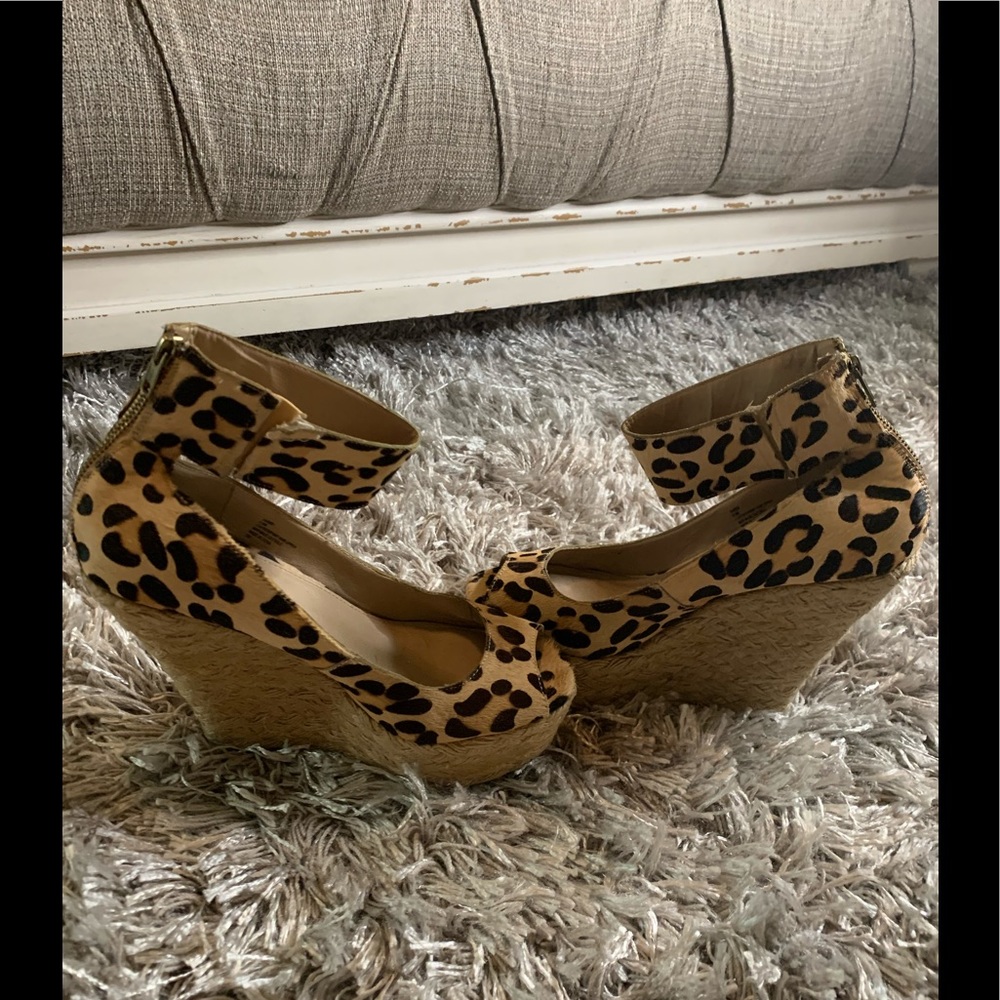 Steve Madden leopard wedge - Picture 3 of 5